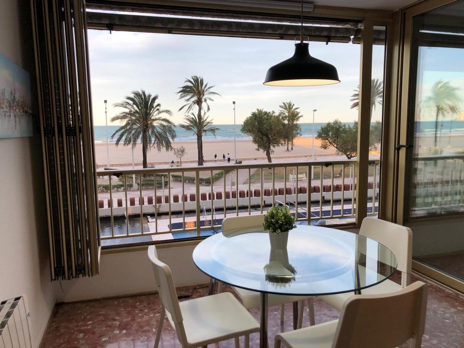 Apartamento Arensol En Primera Linea De Playa Cullera Dış mekan fotoğraf